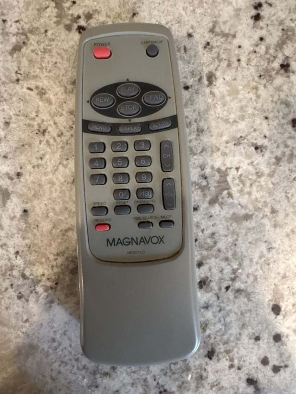 Magnavox NE001UD TV/VCR Combo Remote Control * NOT TESTED**